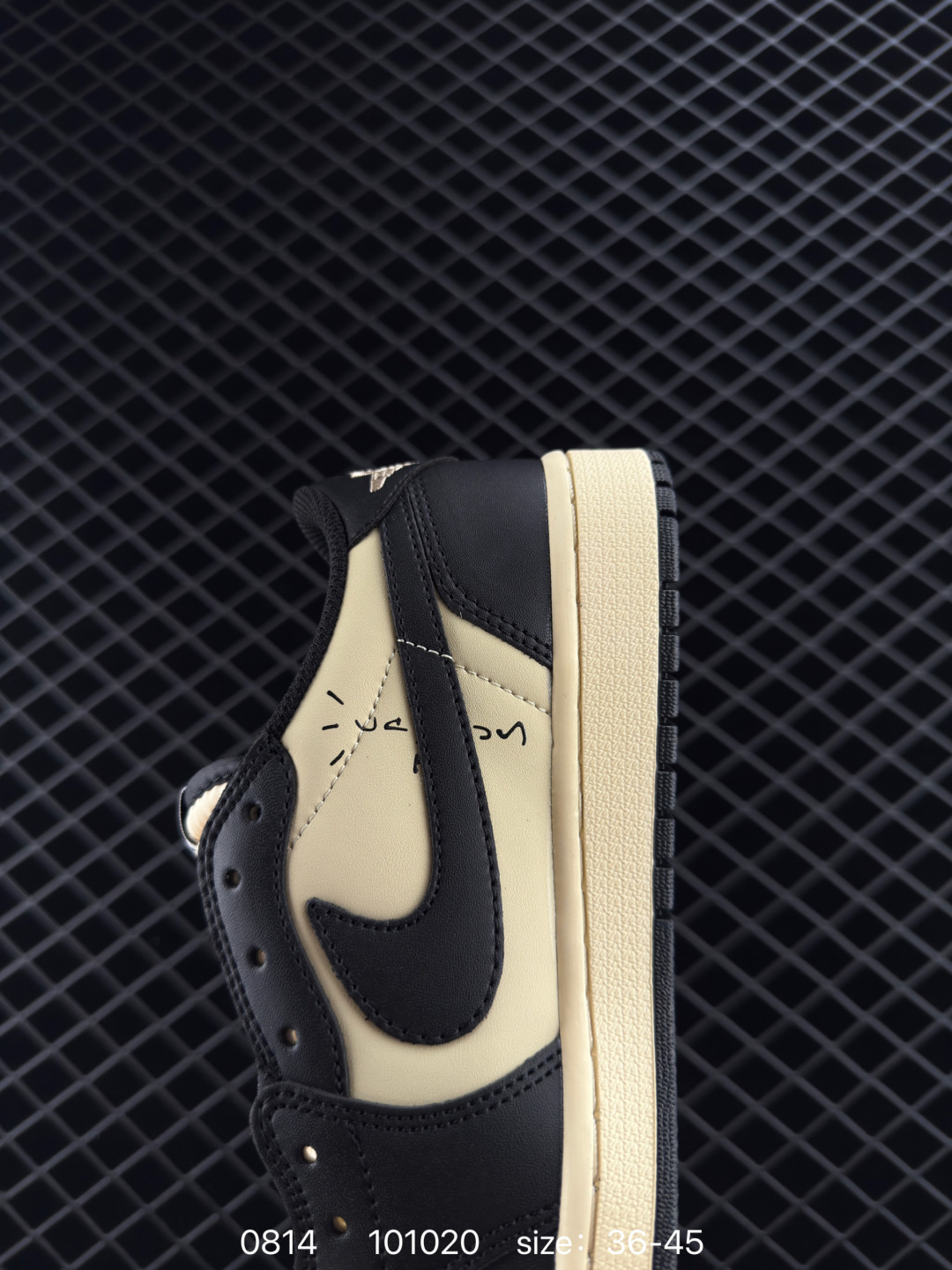 Travis Scott x Air Jordan 1 Low